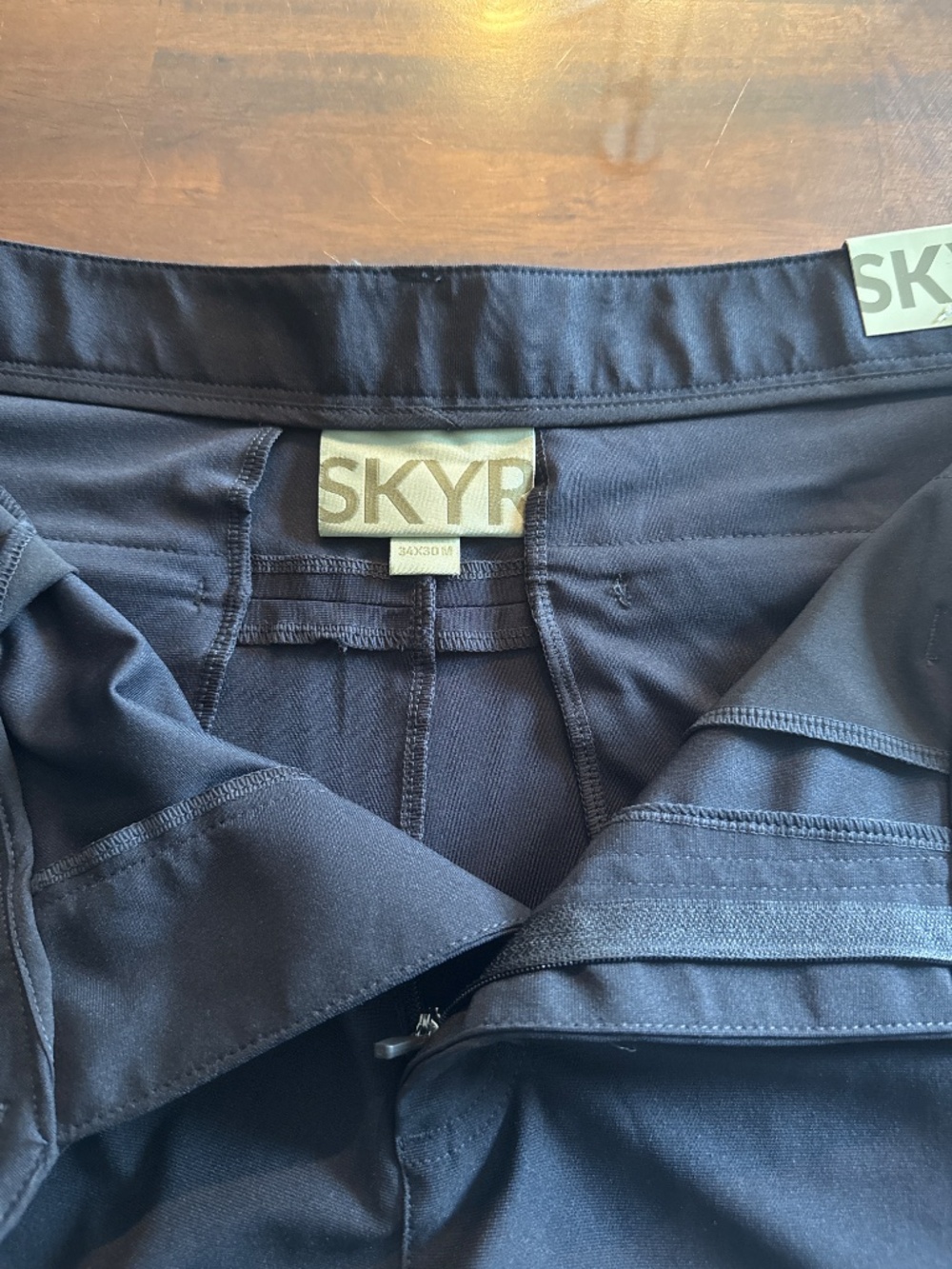 SKYR - Picture 5 of 5